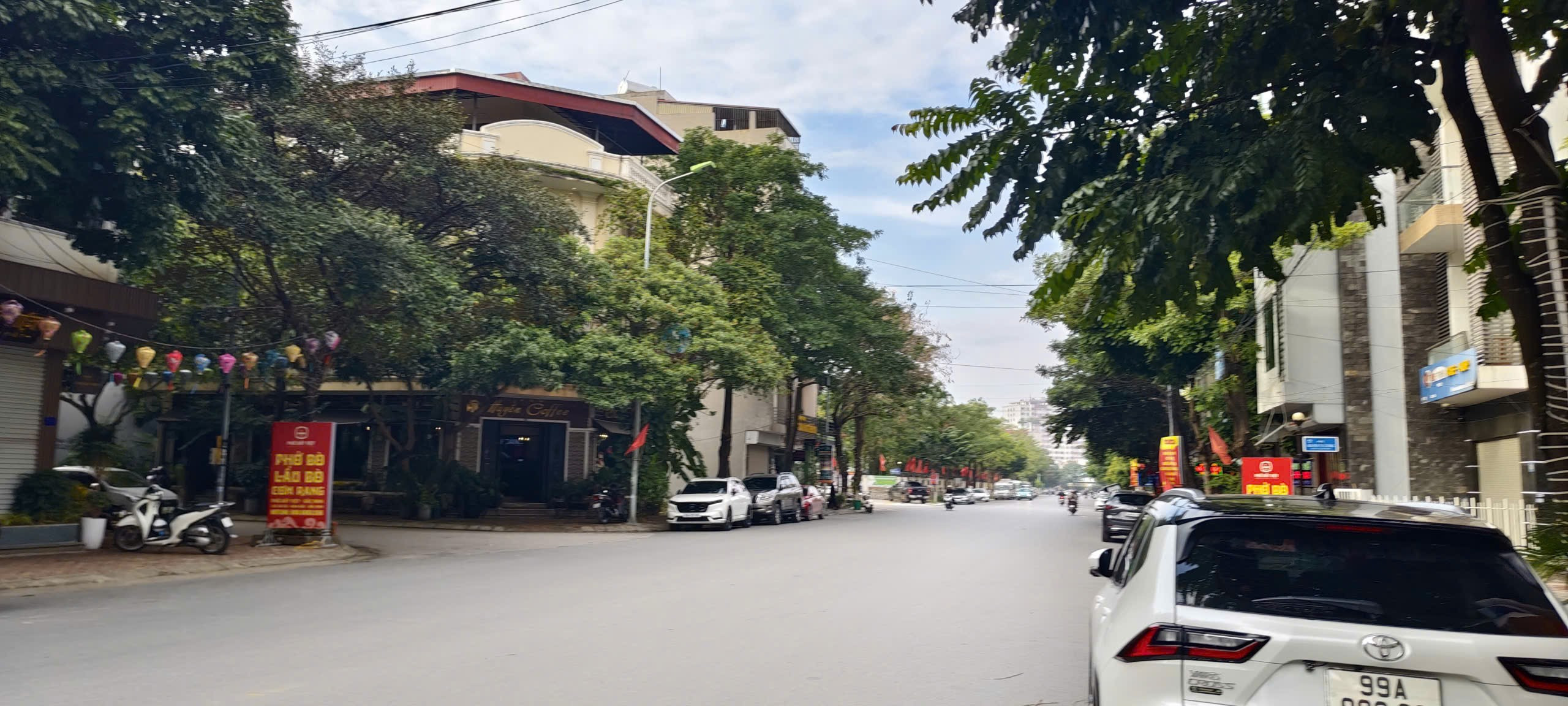 Bán đất mặt đường chính Âu Cơ Phường Kinh Bắc 68m2 mặt 4.5m giá 11 tỷ