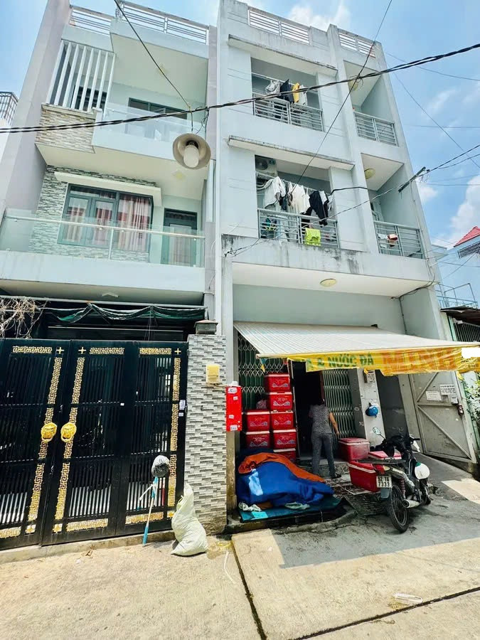 HXH Âu Cơ – 4 tầng CHDV 12P – ngang 5.25m – 110m² – thu nhập ổn định – chỉ 12.5 tỷ TL