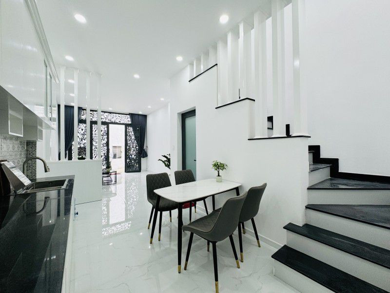 SIÊU PHẨM ĐẸP MÊ FULL NỘI THẤT -  VỊ TRÍ CỰC VIP TÂN PHÚ - HẺM CHUẨN 3M GẦN MT - 38M2 NGANG ĐẸP 4M - SỔ VUÔNG A4 - CHỈ 4.8 TỶ