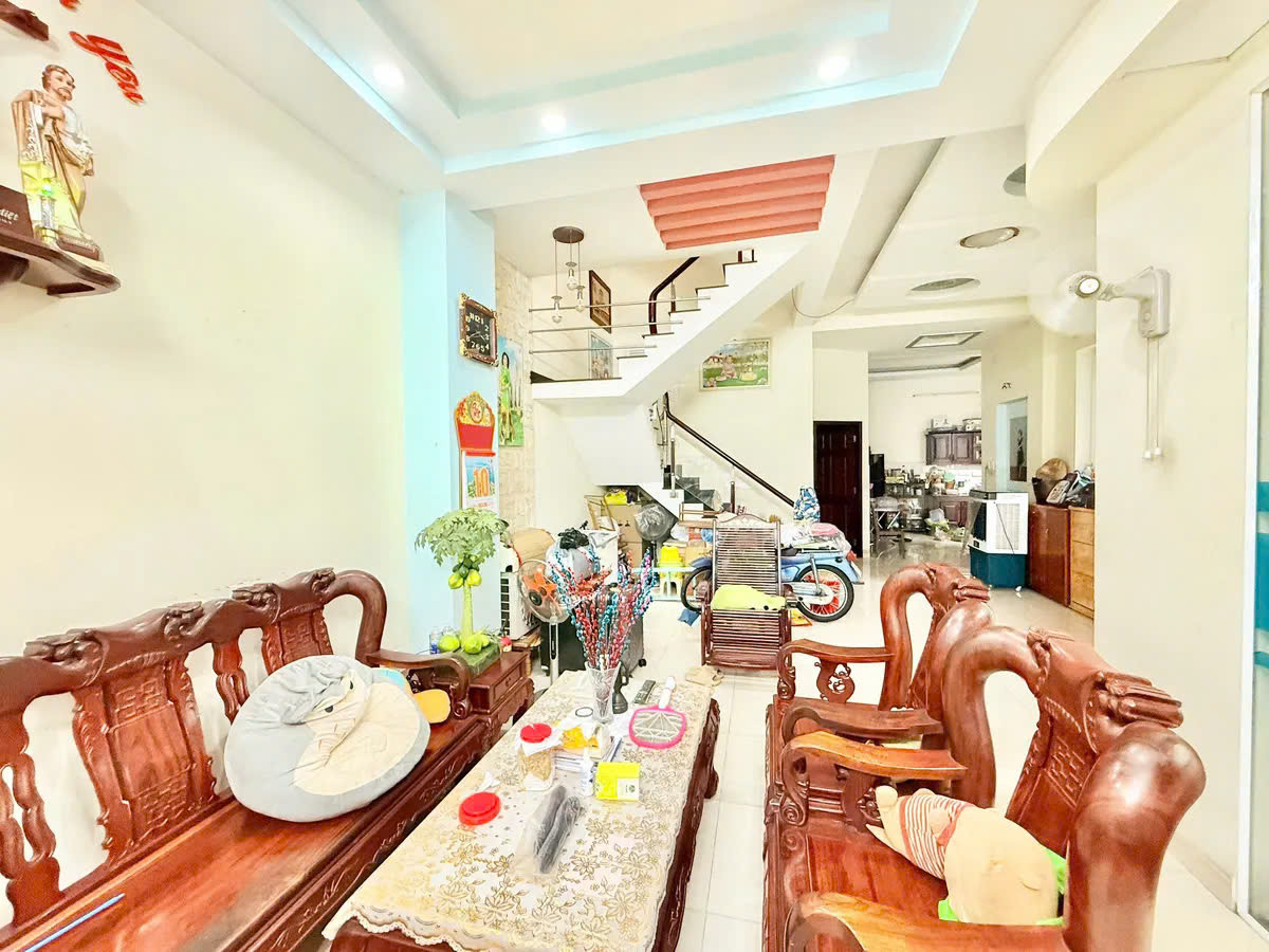 Hiếm: Mặt tiền Âu Cơ – Nhà rộng 110m² – 5 phòng ngủ – Giá mềm chỉ 9.4 tỷ