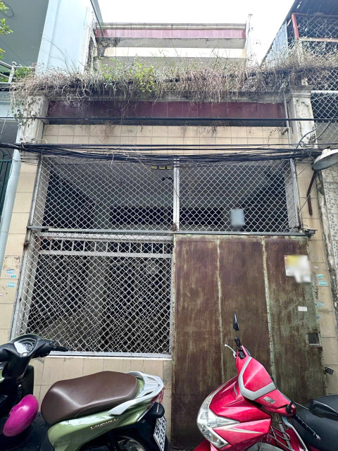Nhà 3.8*15m hẻm 154 Âu Dương Lân P3Q8