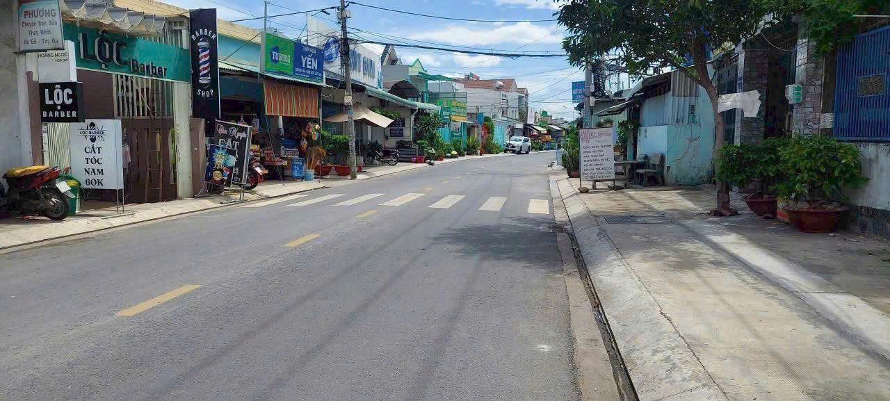 BÁN GẤP 6.589m² ĐẤT ĐẸP TẠI XÃ XUÂN THỚI THƯỢNG – HÓC MÔN, 6400m² THỔ CƯ