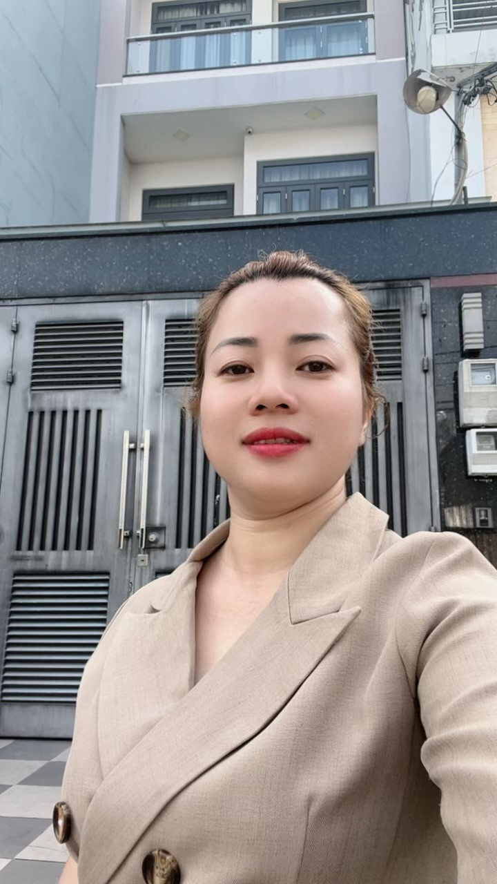 ❤️Hiếm tìm lắm luôn - 9.6🧄❤️
2 Mặt Tiền Kênh Tiêu
Phan Văn Hớn - Bà Điểm
5x25m - 3 Tầng - Khu Vip
Vừa ở vừa kinh doanh tốt
Dân trí rất tốt toàn nhà giàu
lh Hằng Địa 0965518639