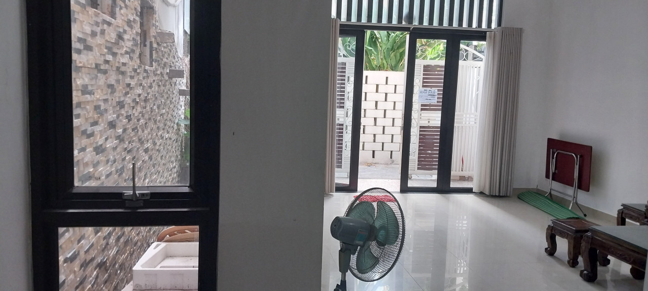 # Nhà sát MT Ba Đình, 94m2, 4 tầng kiên cố, sạch đẹp 6.x tỷ