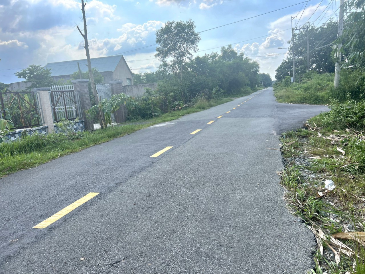 (B371) Đất mặt tiền đường Bà Thiên, xã Nhuận Đức, DT 1169m2, thổ cư 500m2, đất ở hh, chỉ 9 tỷ 600