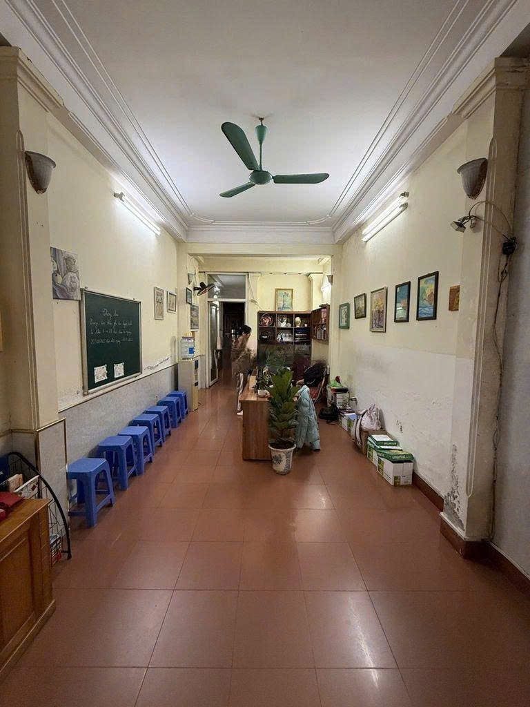 Cho Thuê Nhà Bà Triệu - Hai Bà Trưng 75M² 4 Tầng - Kinh Doanh - Giá Thuê 72tr > 79tr