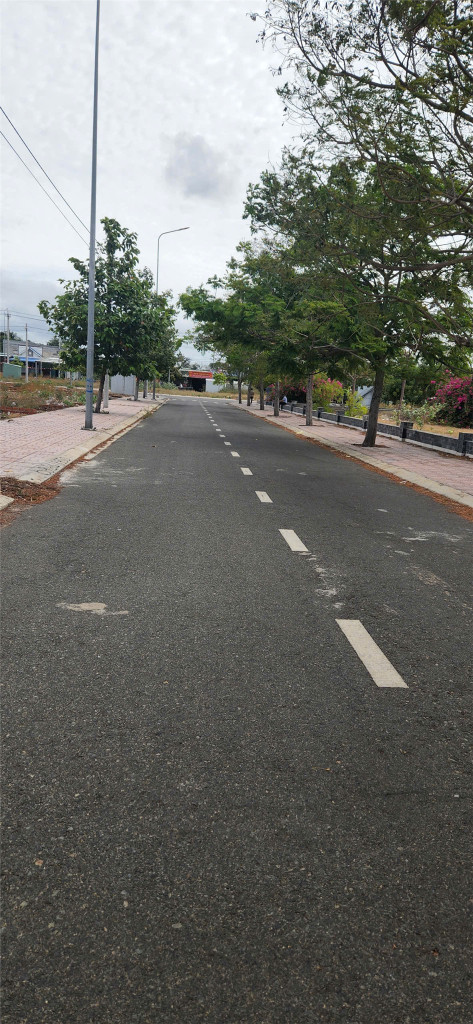 CHÍNH CHỦ BÁN ĐẤT VỊ TRÍ ĐẸP TẠI Thị Trấn Phan Rí Cửa - Tuy Phong - Bình Thuận