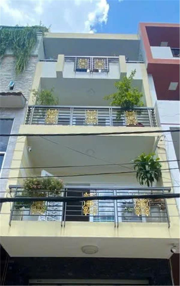 HXT 8m thông, 4 tầng kiên cố, Ở ngay & KD tốt, hẻm 95 Bắc Hải
