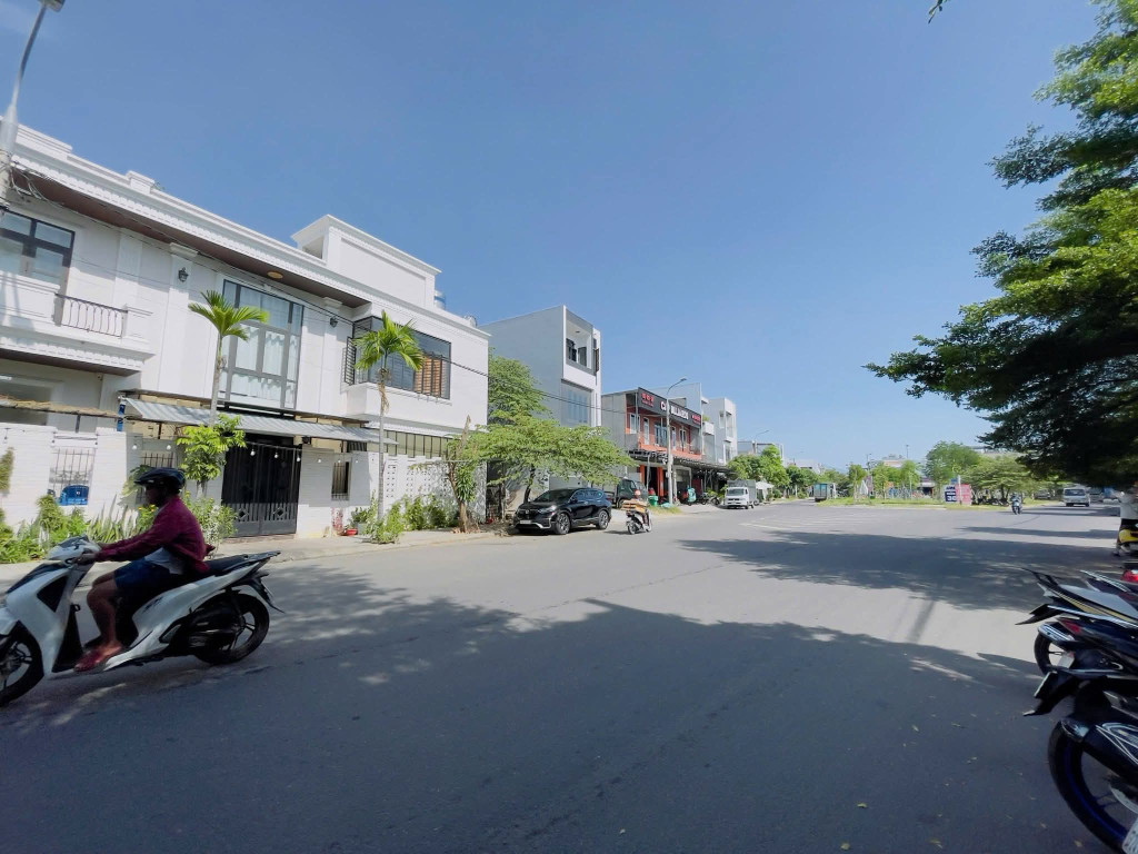 Bán đất 100m2 Đường Bắc Sơn, View Công Viên - Giá 6ty3