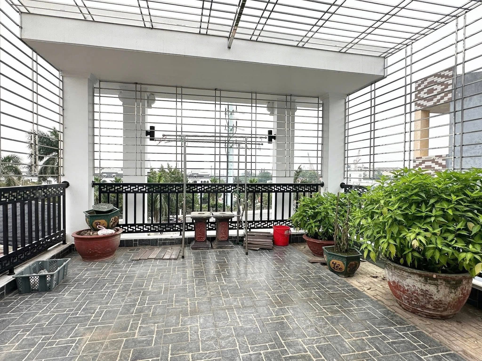🔥 SIÊU PHẨM NHÀ 5 TẦNG – HÙNG DUỆ VƯƠNG, THƯỢNG LÝ, VIEW VƯỜN HOA 🔥