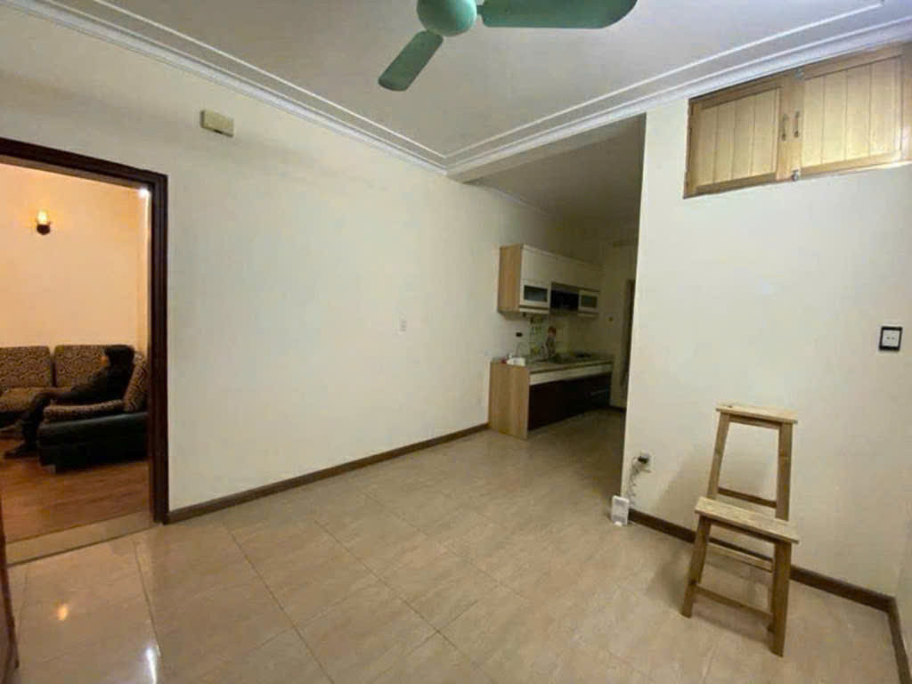 BÁN CĂN HỘ TẬP THỂ PHỐ BẠCH MAI_90M_3 NGỦ_Ô TÔ ĐỖ CỬA