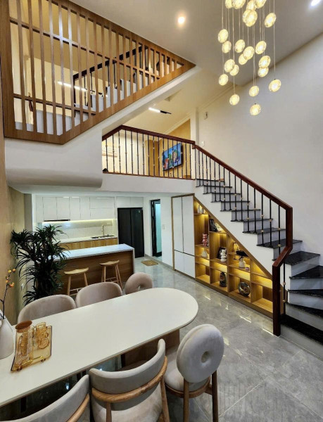 BÁN NHÀ HOA HẬU BẠCH MAI - HIẾM CÓ, ĐẸP NHẤT KHU – Ở SANG - 40M RA PHỐ - GIÁ 8 TỶ
