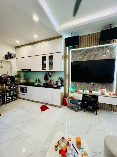 NHỈNH 5 TỶ CÓ NGAY NHÀ ĐẸP LUNG LINH - 5 TẦNG TRUNG TÂM HAI BÀ TRƯNG - SÁT PHỐ Ô TÔ GẦN - BA GÁC ĐỖ CỬA