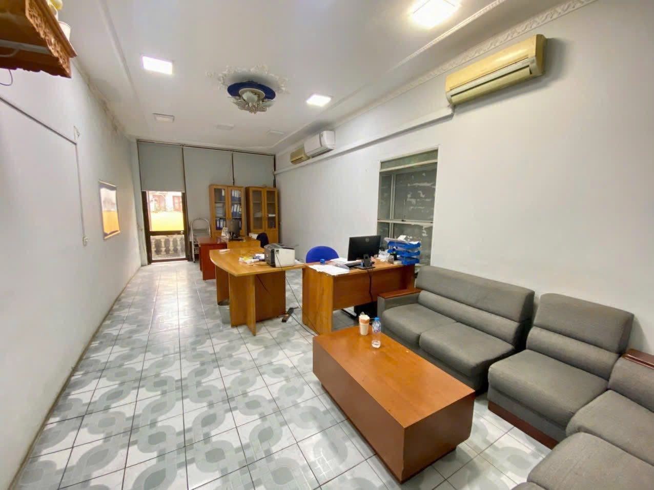 Cho Thuê Nhà Mặt Phố Bạch Mai - Hai Bà Trưng 70M² 2 Tầng - Kinh Doanh Đỉnh - Giá Thuê 36tr