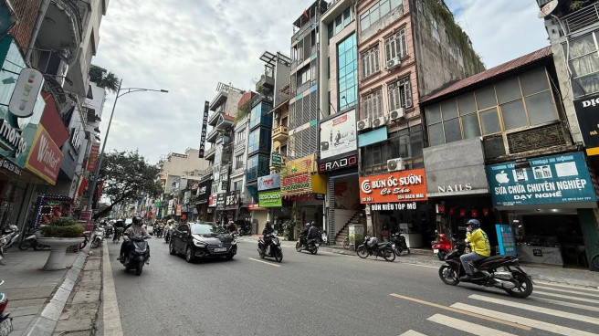 Tòa nhà mặt phố Hai Bà Trưng 💥 10 tầng, mặt tiền “siêu VIP”, nhận diện thương hiệu cực tốt
