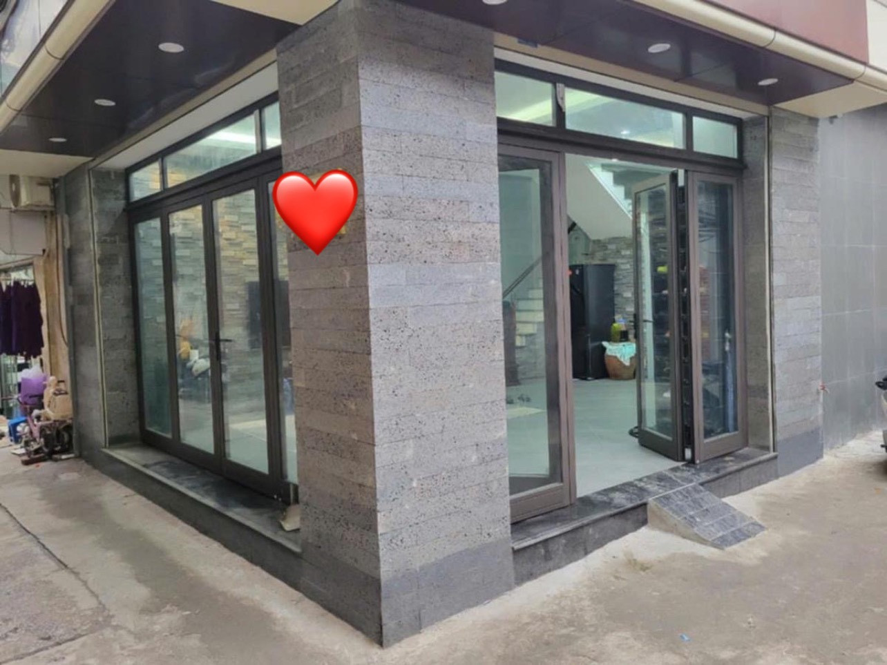 LÔ GÓC BẠCH MAI - 20M RA PHỐ - NGÕ BA GÁC THÔNG CÁC NGẢ - GIÁ 12.5 TỶ