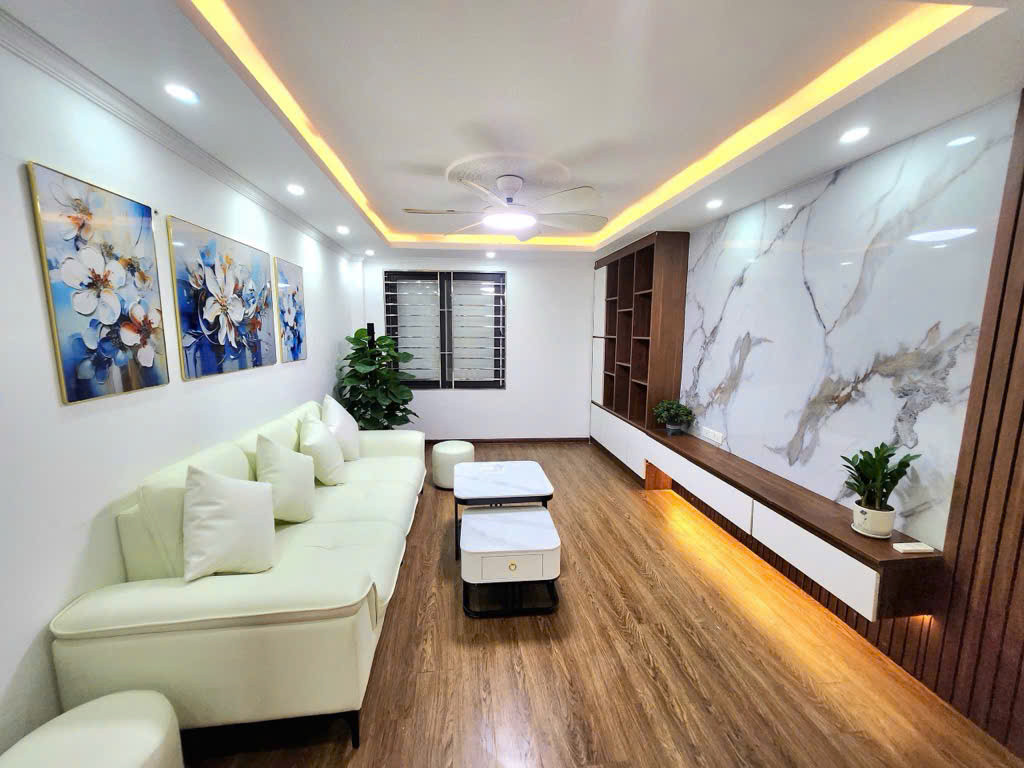 Bán nhà 6 tầng, 5PN, 6WC, 38m², ngõ Bằng A, Hoàng Liệt, Hoàng Mai, nhỉnh 6 tỷ, sổ đỏ