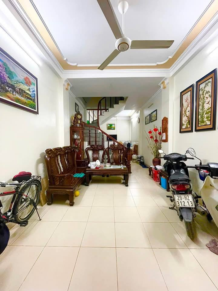 Bán nhà phân lô, ô tô tránh Trần Phú, Hoàng Mai 40 4 3.64 13.2 tỷ