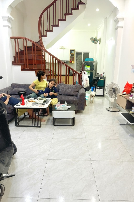 Bán nhà Bằng Liệt, Hoàng Mai, Ô tô 7 chỗ vào nhà, 38m2, 8 tỷ(CTL)
