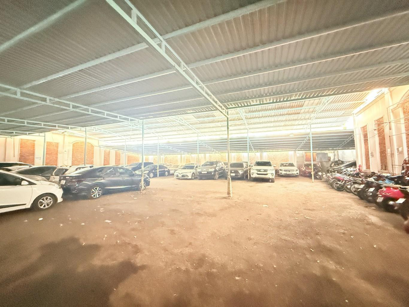 **Bán nhà mặt tiền Bàu Cát 4** phường 14, Tân Bình, (25*37) diện tích khủng