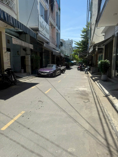 Bán đất trung tâm Đường Bàu Hạc 2, gần Chợ Cồn