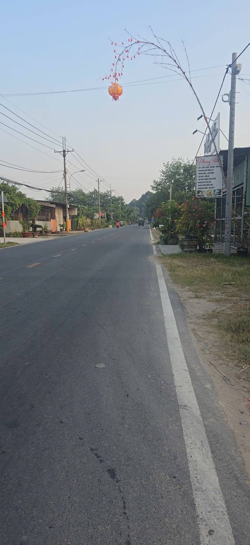 CHỦ CHỐT 2.2 TỶ 1200M2 ĐẤT CÓ THỂ LÊN THỔ, AN NHƠN TÂY , ĐƯỜNG NHỰA