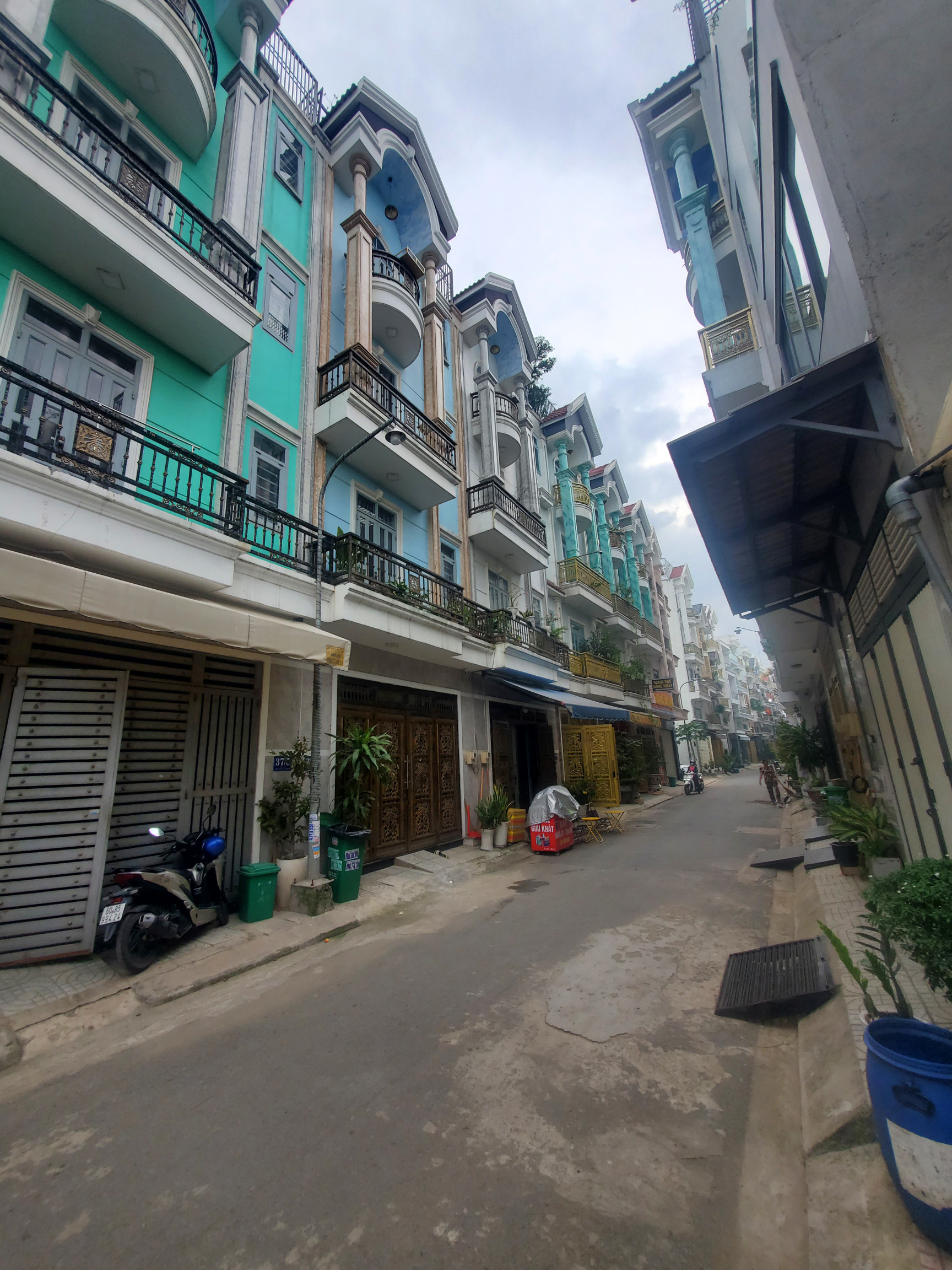 Chính chủ, không qua trung gian, xin cám ơn !
