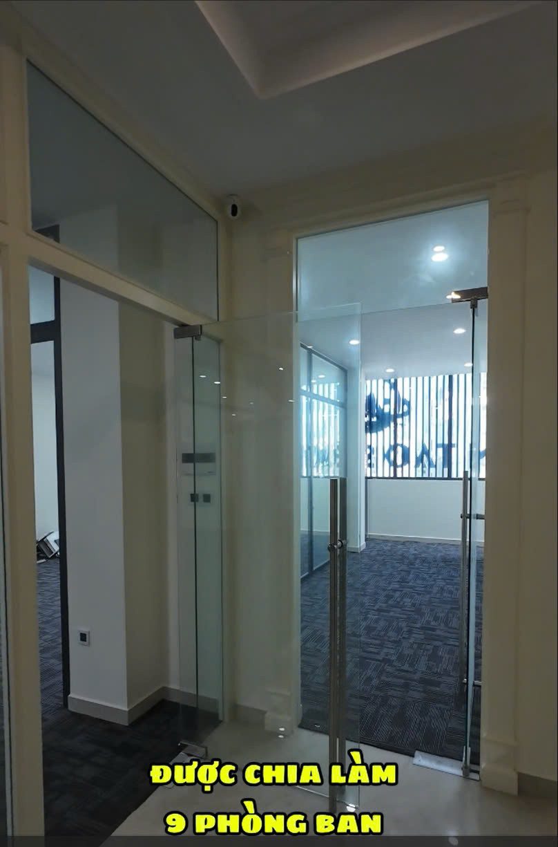 CHO THUÊ VĂN PHÒNG, TẦNG 2 CỦA TÒA NHÀ ĐƯỜNG BÌNH GIÃ, CÓ 9 PHÒNG, DT 224M2