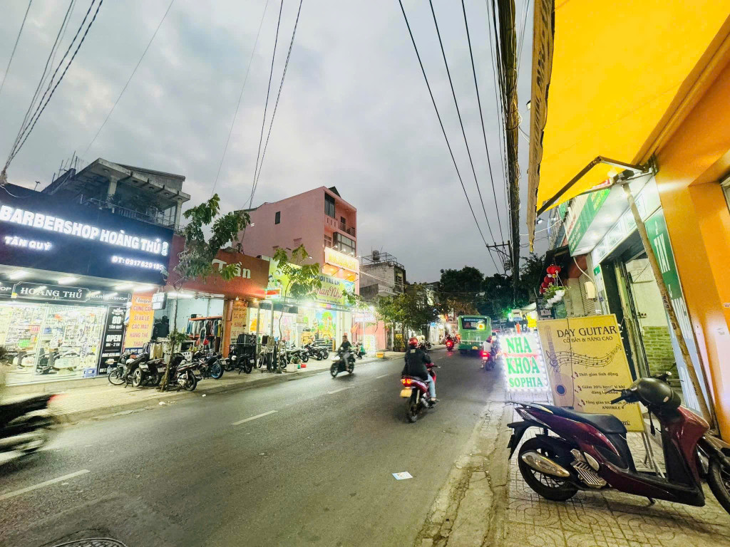 Bán nhà Mặt tiền Bình Long - gần Thạch Lam - Thoại Ngọc Hầu, 5.1x35m, 2 Tầng, 16.8 tỷ.