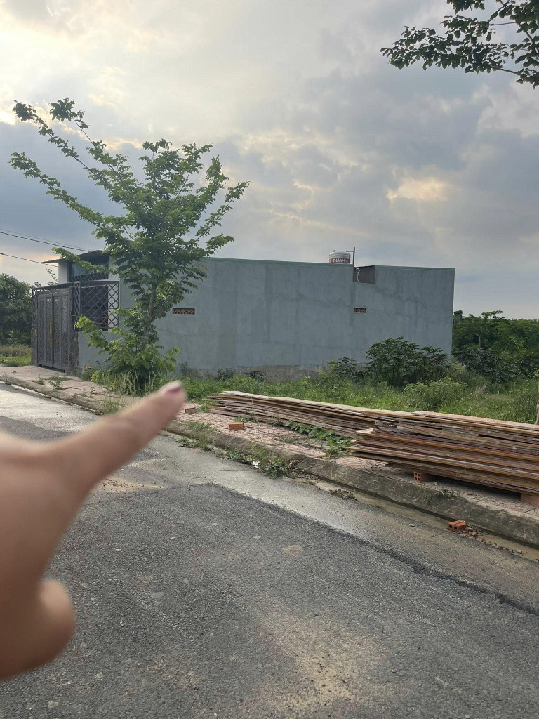 Giá chỉ 1,38 tỷ, 165m2 đất  full thổ cư, xây ở hoặc đầu tư đều phù hợp, Bình Minh, Đồng Nai