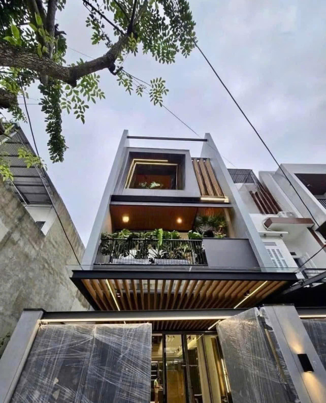 ⭐️Bán Nhà Mặt Tiền Đường Số 8 Bình Phú Quận 6  Ngang 8m  3 Tầng  Giá 16 Tỷ  Timnhapho.vn