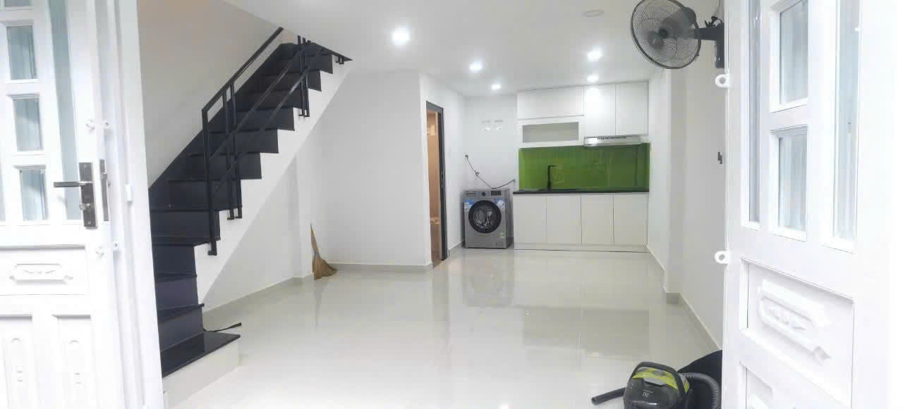 Cực hiếm! Nhà phố Bình Thạnh giá 2 tỷ đường Bình Quới P. 28 Bình Thạnh 1T 1L 2PN 2WC