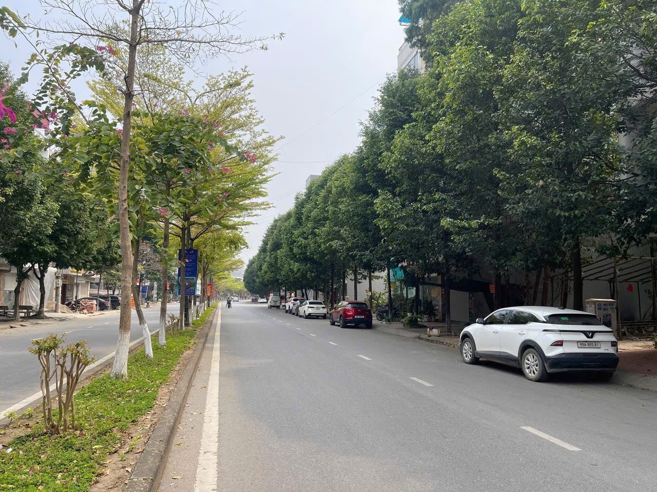Bán 72m mặt tiền 4m đất dãy LK1 bò sơn 3 mặt đường bình than. Phường võ cường tỉnh bắc ninh
