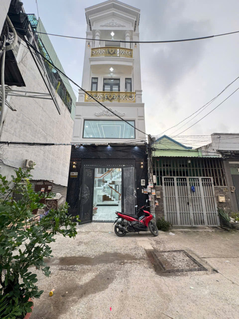 Nhà đẹp hẻm Bình Thành, Bình Hưng Hòa B dt 64m2 2 lầu 4pn5wc giá 5,85 tỷ