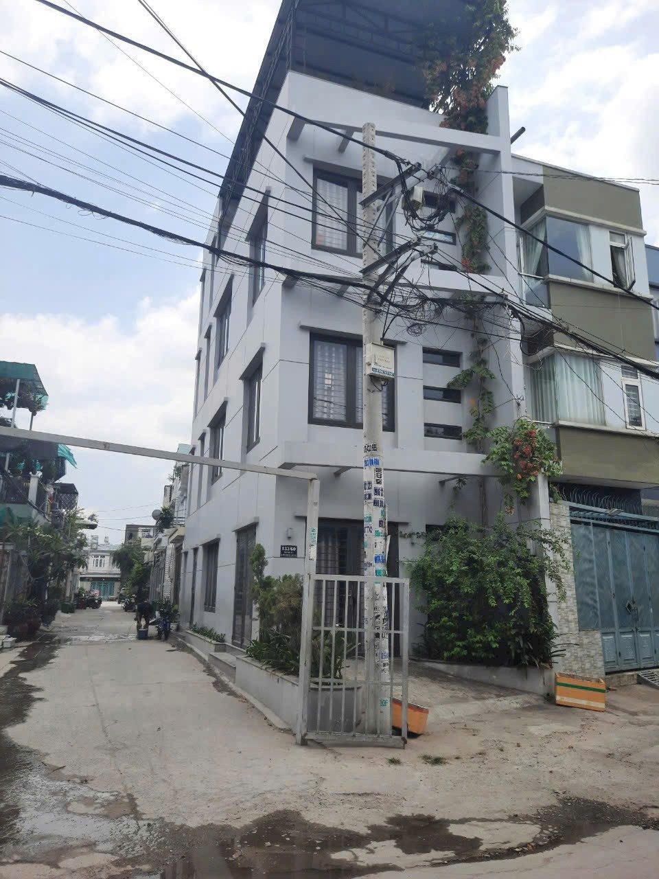 Bán nhà 3 Lầu gòc 2MT đường Bê tông xe tải 1/Bình Thành phường Bình Hưng Hòa B quận Bình Tân TPHCM, DT: 4,5x16m.