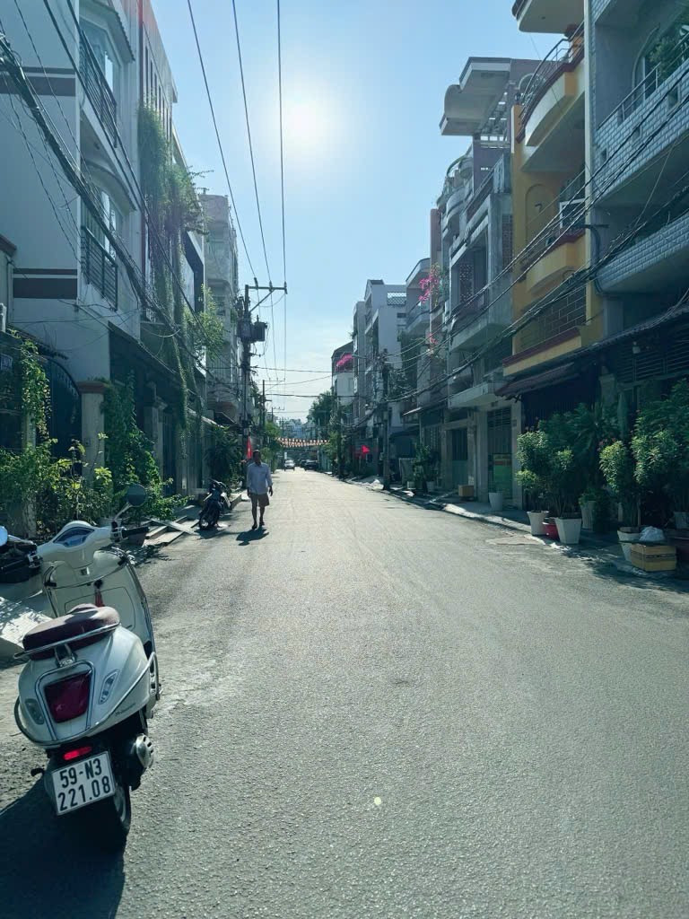 Bán Nhà Riêng 64m2 HXH 6m ngay Minh Phụng 6 tỷ 799 TL