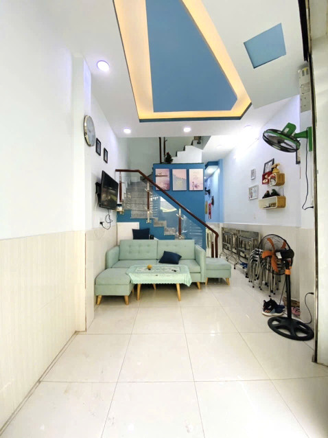 Bán nhà quận 11 - Hẻm ba gác thông bàn cờ - Nhà mới ở ngay 5,2 tỷ