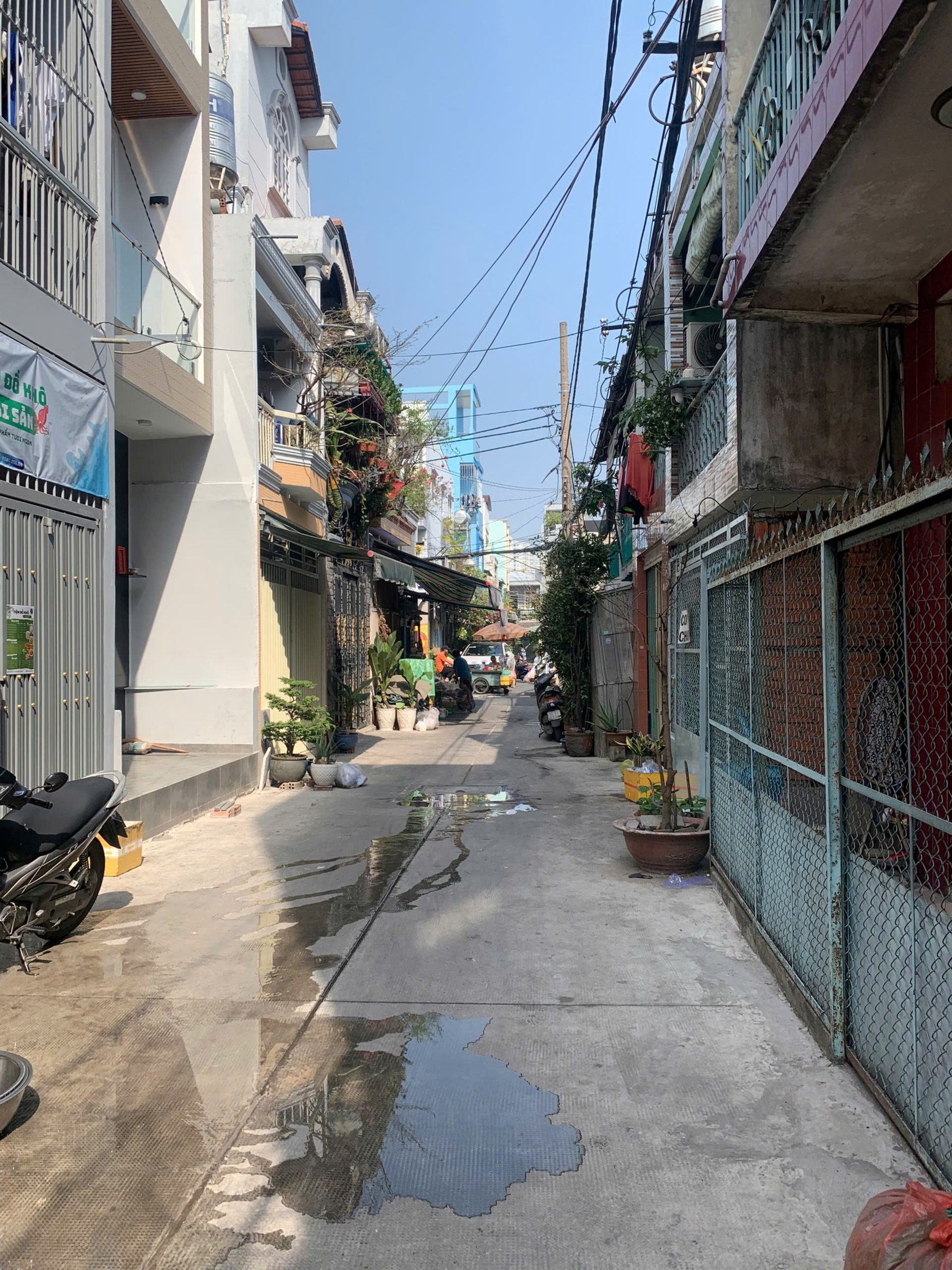 5.x TỶ - HẺM BÌNH TIÊN OTO TỚI CỬA - GẦN VVK Q.6 - NGANG 4,1M NHÀ ĐẸP 3 TẦNG