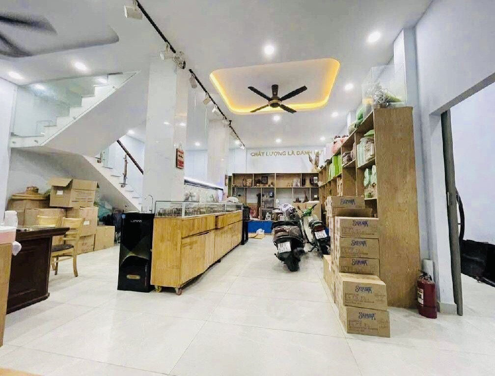 Chỉ 7.1Tỷ Sở Hữu Nhà 105m2,Ngang 7M,Nở Hậu,Đ.Bình Tiên,Q6,Nhà Đẹp Như Mơ(QS49)