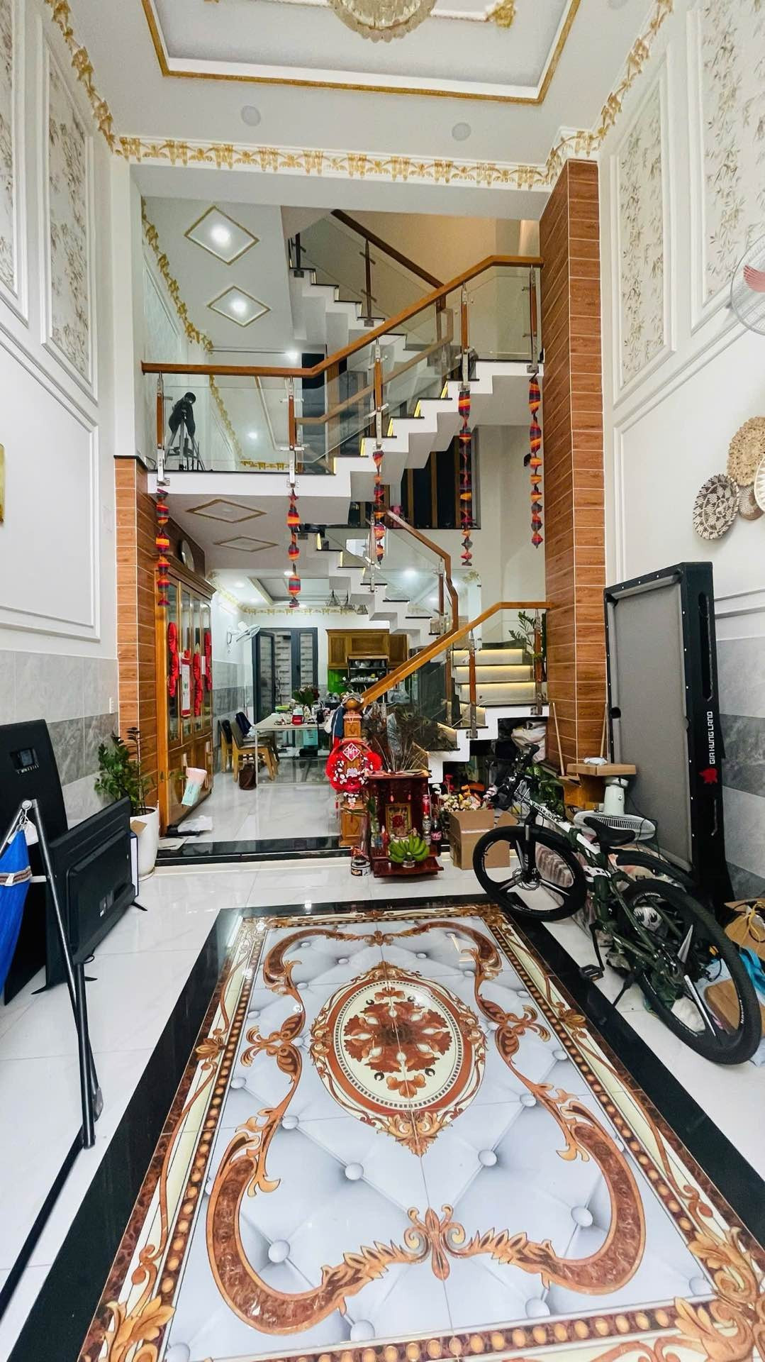 XE HƠI VÀO NHÀ  5 TẦNG BTĐ BÌNH TÂN 
DT 4×15m² BTCT 4PN KHÉP KÍN.