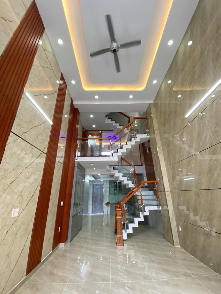 SIÊU PHẨM TÒA NHÀ 5 TẦNG HẺM XE HƠI QUAY ĐẦU - NHÀ XÂY MỚI 100% 56M2 - KỀ AEON MALL - LÊ TRỌNG TẤN - TÂN PHÚ - SÁT MẶT TIỀN CHỈ 7.9 TỶ