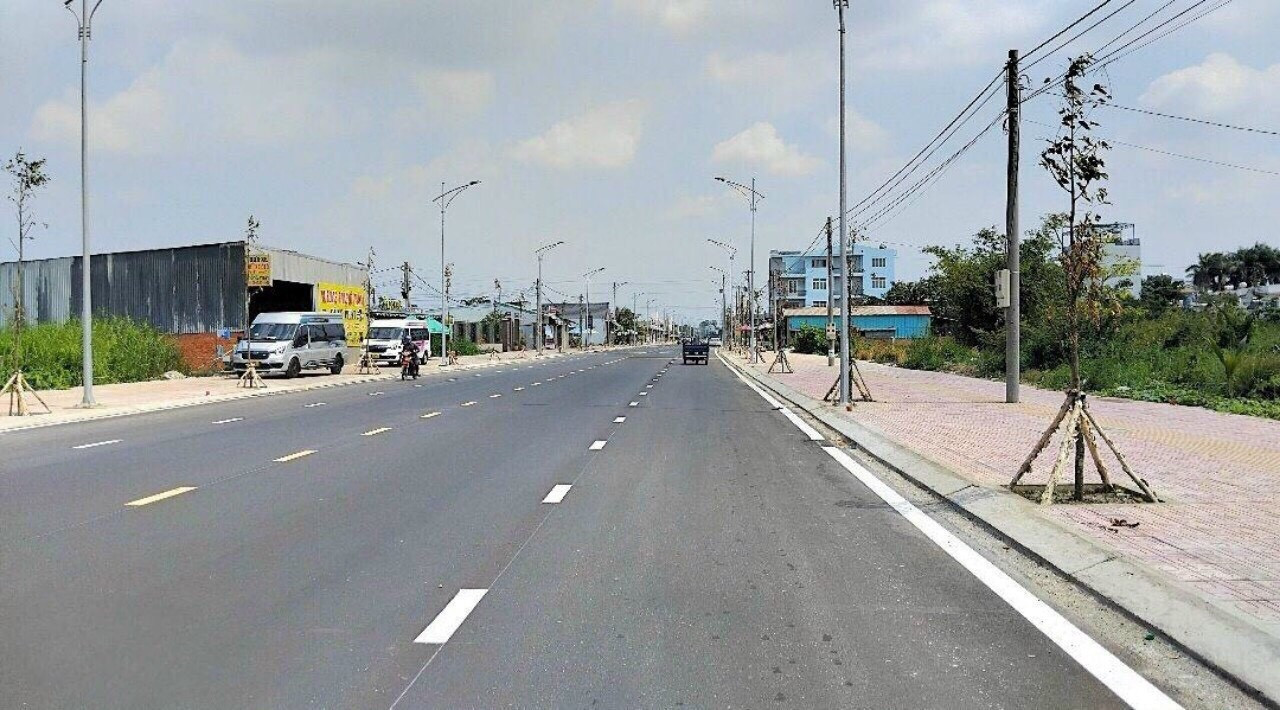 BÁN 2 NỀN LIỀN KỀ MẶT TIỀN ĐƯỜNG TIẾN THÀNH P3 TP VĨNH LONG