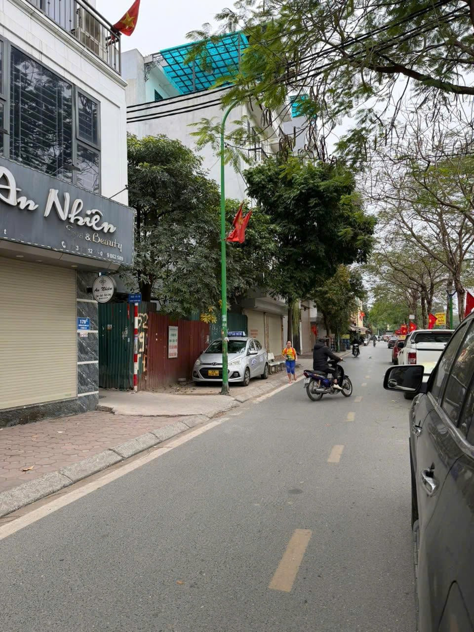 Cho Thuê Nhà Ngõ 176 Bờ Sông Sét - Hoàng Mai/ 32M² 5 Tầng 3 Ngủ - Full Nội Thất/ Giá Thuê 15tr