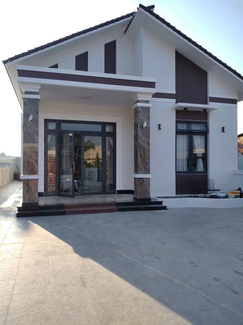 NHÀ ĐẸP GÓC 2 MẶT TIỀN – CÁCH ĐƯỜNG NHỰA BỒNG LAI 500M – GIÁ CHỈ 3,6 TỶ
