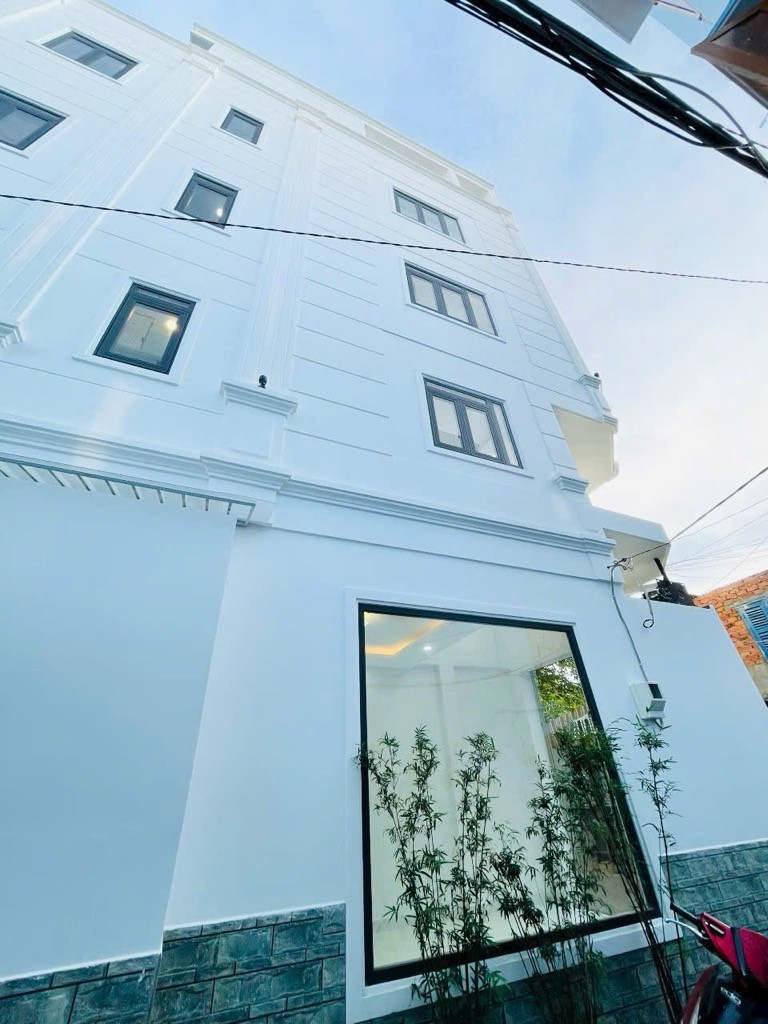 BÁN NHÀ MẶT TIỀN VIEW CÔNG VIÊN, BÔNG SAO, Q.8, 4 TẦNG- 54M2 - NHỈNH 8 TỶ- KHÔNG QUI HOẠCH, HOÀN CÔNG ĐỦ