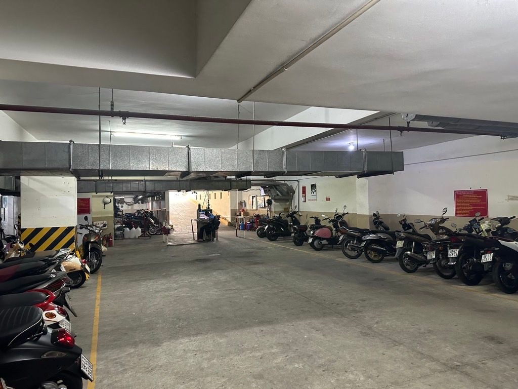 Căn hộ chung cư Bông Sao 2PN, 60m2, P5, Q8. Tầng thấp, Thang máy, còn mới, vào ở ngay.