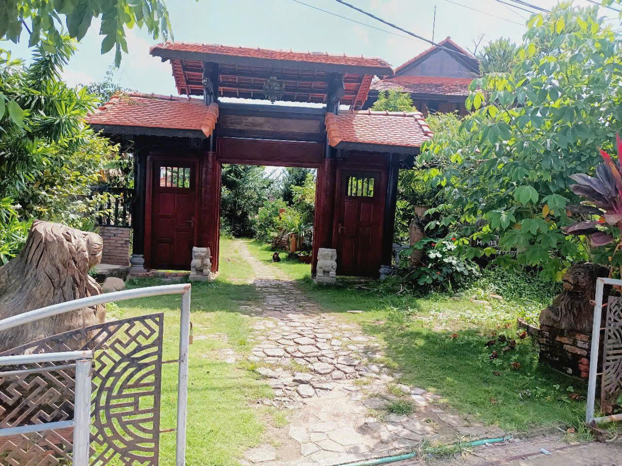 CHÍNH CHỦ CẦN BÁN KHU NGHỈ DƯỠNG ĐANG KINH DOANH (BROWN HOUSE RESORT) TẠI PHONG ĐIỀN - CẦN THƠ.