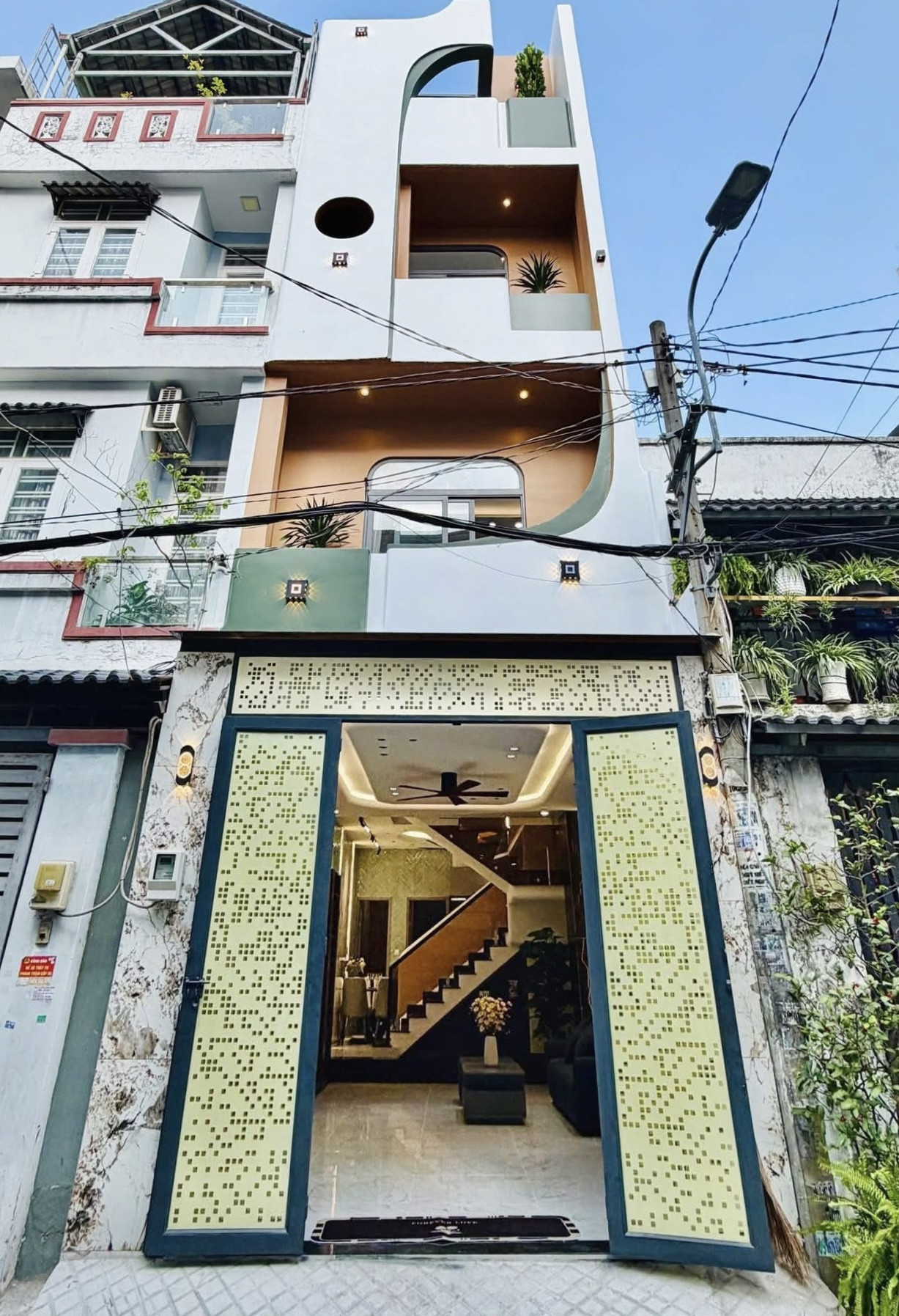 Bán Nhà riêng 50m² thổ cư 50m² giá 3.49 tỷ tại Đường Bùi Đình Tuý Phường 07 Quận Bình Thạnh TP. Hồ Chí Minh