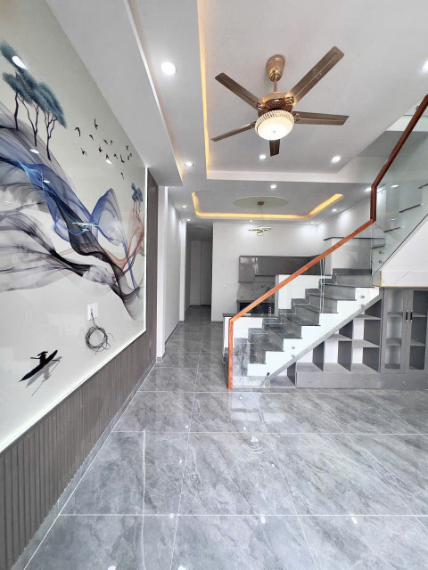 BÁN NHÀ 1 TRỆT 1 LẦU TẠI BỬU HÒA - P BIÊN HOÀ. Sổ Riêng Thổ Cư  ( Sổ Hoàn Công )