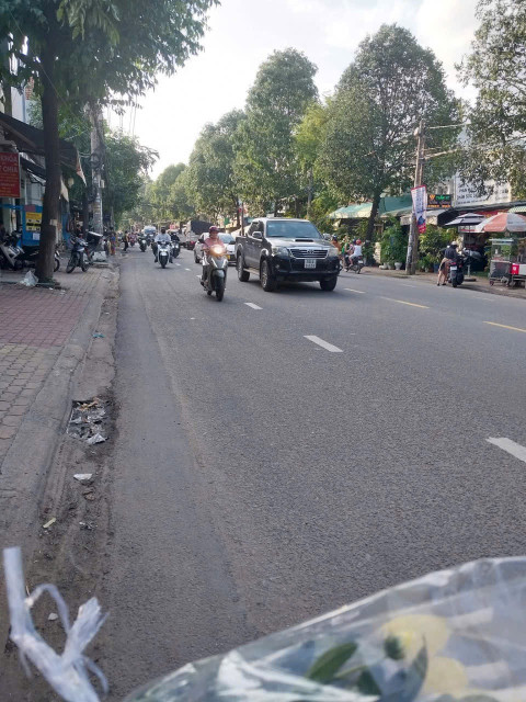Cần bán lô đất ở bửu hòa gần cổng sau cty pou chen. Sổ Riêng Chỉ 900Tr